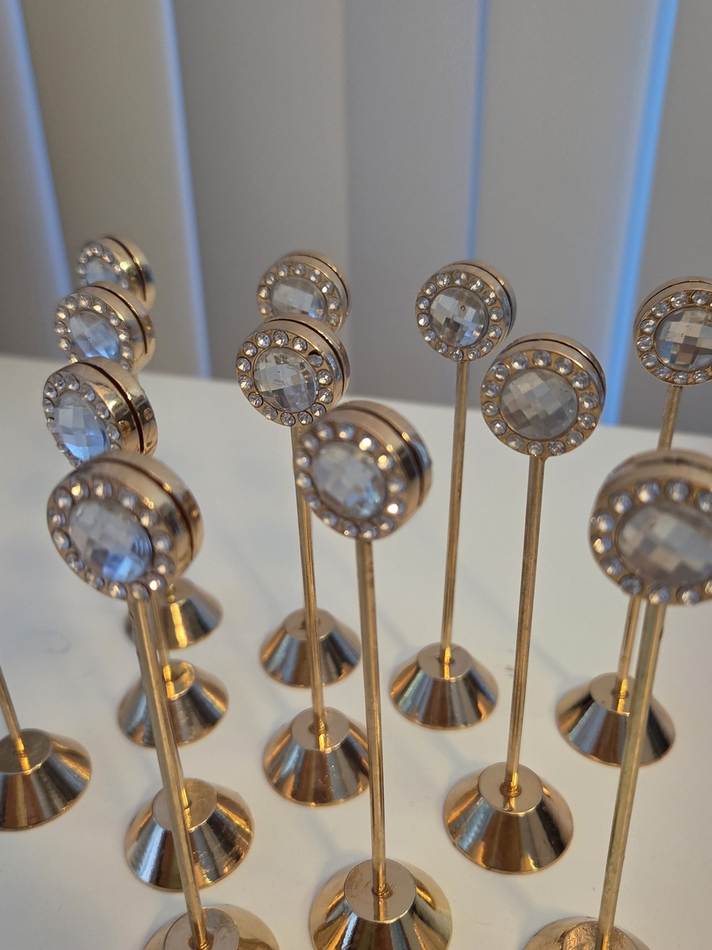 🆕️ Gold Rhinestone Table Card Holder Set - Picture 3 of 7